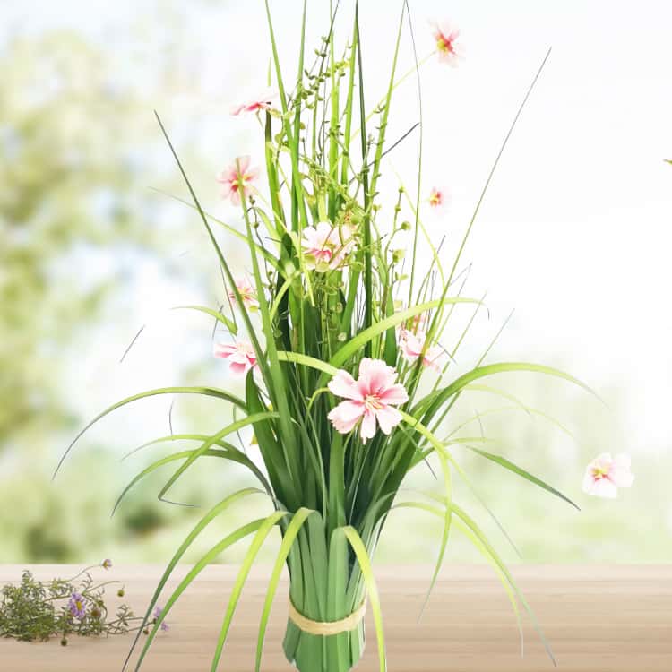 Onion grass arrangement