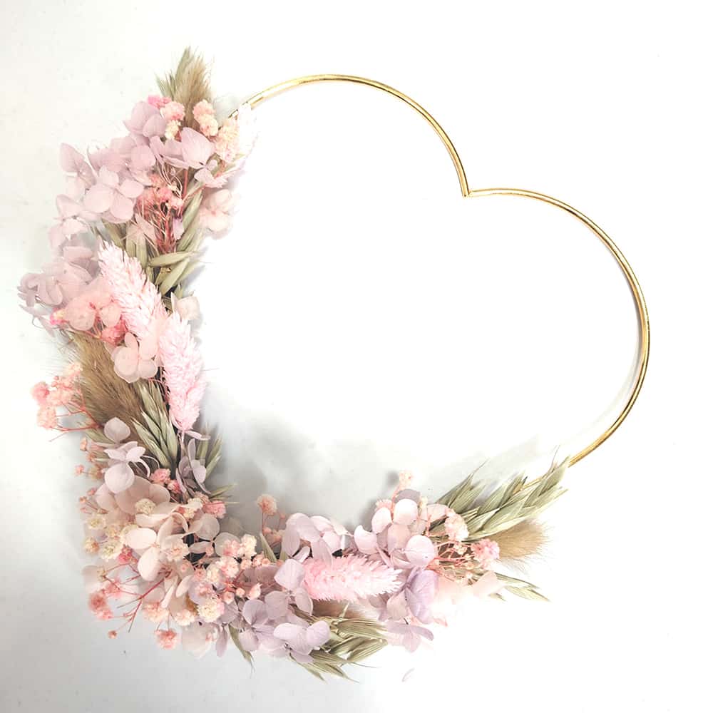 Heart shaped dried floral hanger