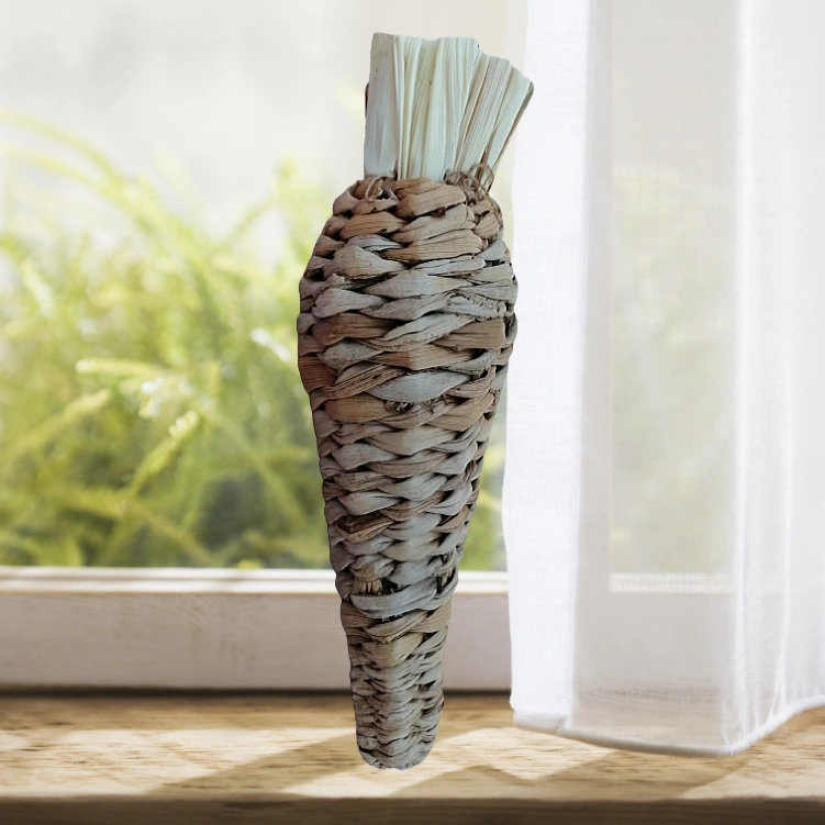 Woven seagrass carrot